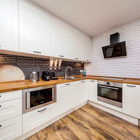 Apartament Ten By Your Freedom Warszawa Exteriör bild
